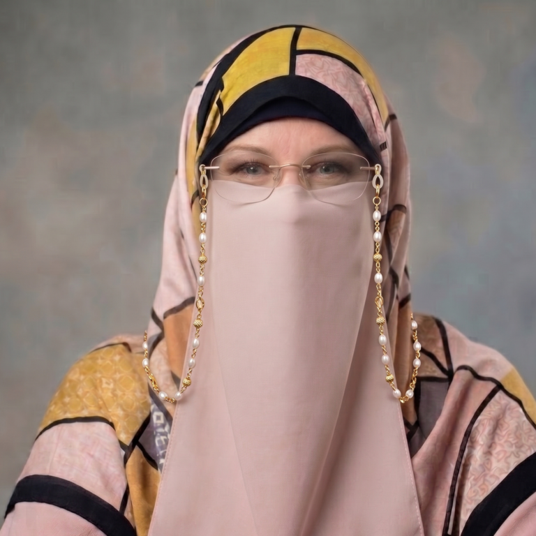 Dr. Aisha Chaudhry, PsyD, LMHC, LPC, Muslim female therapist and Aalimah